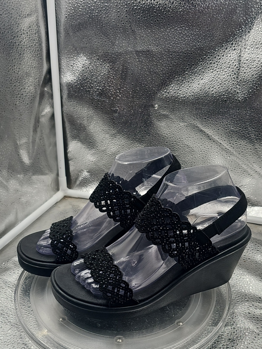 G Black Wedges Cali Sz 6 - Picture 1 of 4